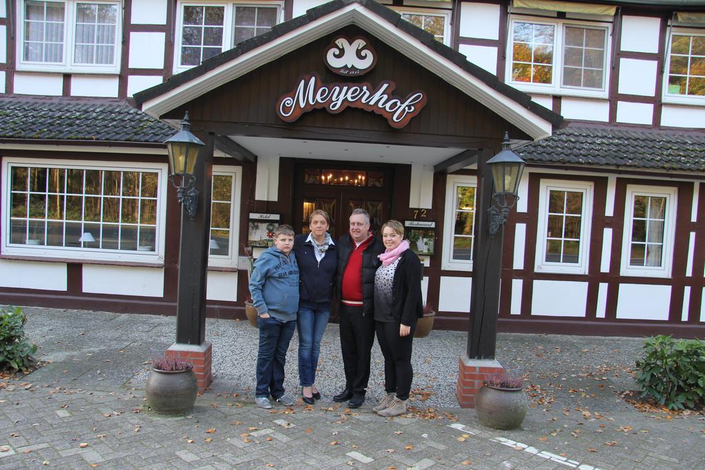 Meyerhof Heiligenrode Hotel Stuhr Eksteriør billede